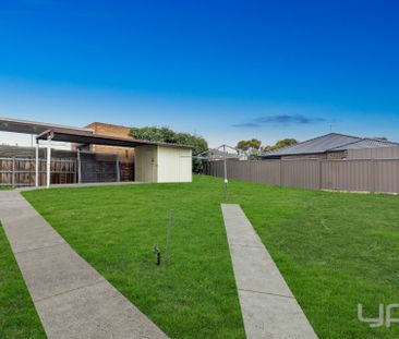 12 Kaniva Street, Dallas - Photo 1