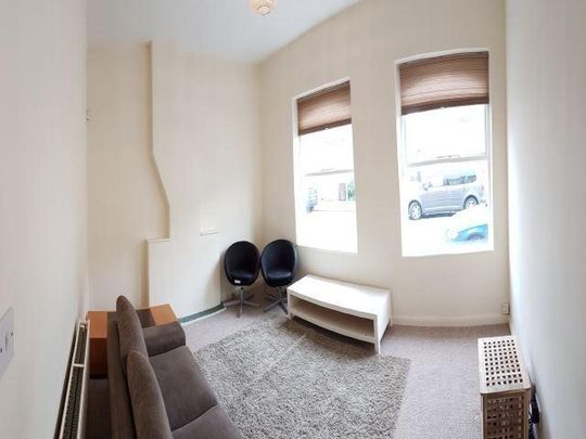 4 bedroom house to rent - Photo 1