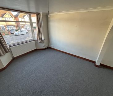 Dulverton Avenue, Coundon, Coventry - Photo 1