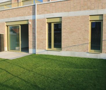 Zeer ruim en energiezuinig appartement met autostaanplaats - Foto 2