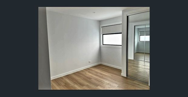 Prime Glenroy Location - Photo 1