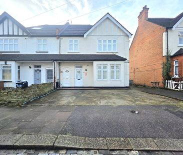 1 bedroom ground floor flat to rent - Photo 4