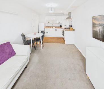 1 bedroom flat to rent - Photo 5