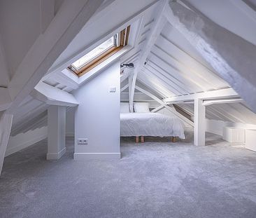 Appartement • La Plaine des Sablons - Photo 4