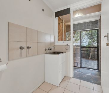 1/22 Brenbeal Street, Balwyn - Photo 6