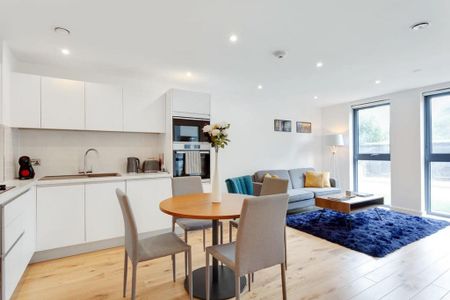 1 bedroom serviced apartment to rent - Photo 5