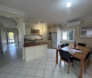 Charismatic Beach House! - Photo 6