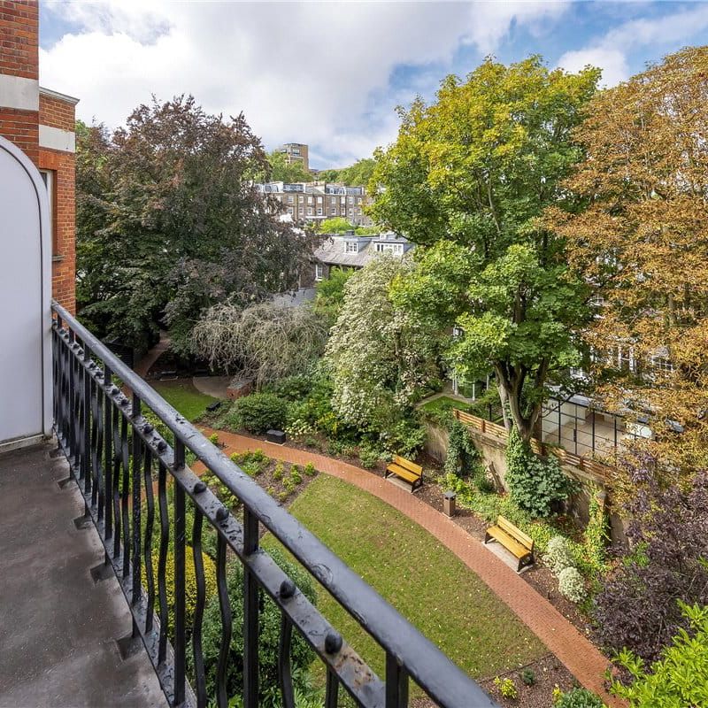 A three bedroom apartment of approximately 1,701 square feet. - Photo 1