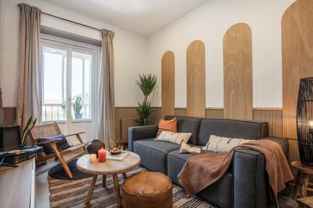 Calle de Fuencarral, Madrid, Community of Madrid 28004 - Photo 2