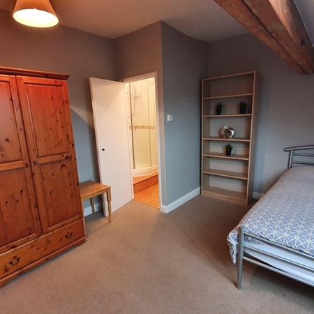 Lovely Double Room in Professional House Share - City Centre - Photo 4