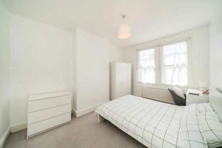 Percy Road, Isleworth, TW7 - Photo 3