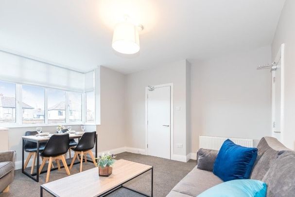 Room in a Shared House, Station Road, BS34 - Photo 1