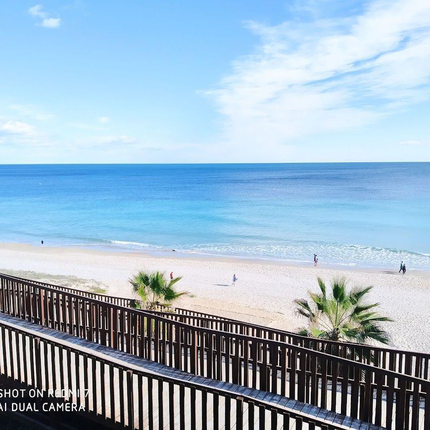Casa adosada de alquiler en España, 251, Mil Palmeras - Photo 1