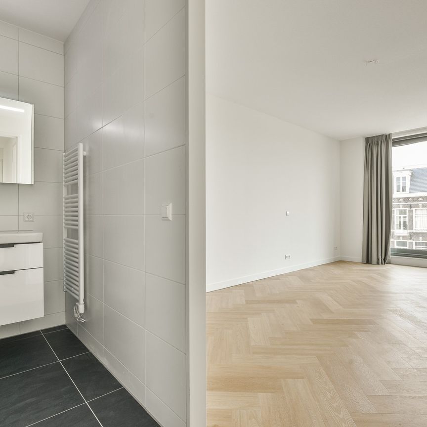 For rent: Groenmarktkade 43, 1016 TA Amsterdam - Foto 1