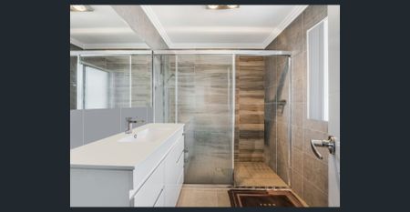 WELCOME TO LUXURY LIVING! - Photo 4