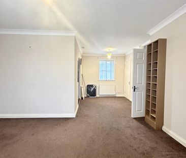 1 Bedroom Apartment To Let - Photo 2