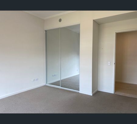 602/1-39 Lord Sheffield Circuit, Penrith, NSW 2750 - Photo 5