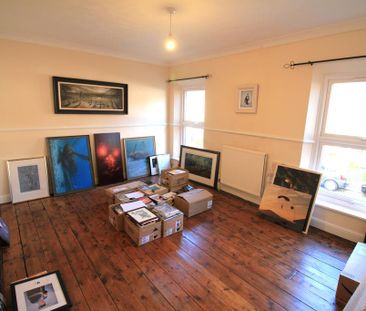 2 bedroom terraced house to rent - Photo 3