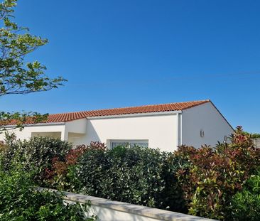 Maison à louer à Royan - 4 pièces, 3 chambres, proche des commodités - Photo 4