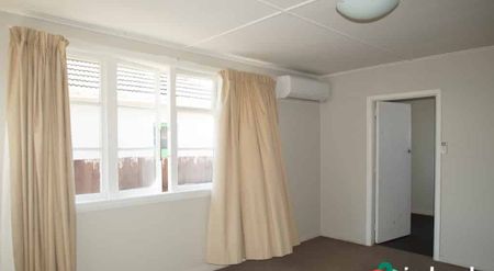 Nestled in Northcote - Photo 5