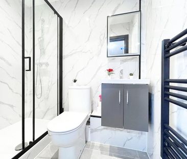 1 bedroom in a house share to rent - Photo 6