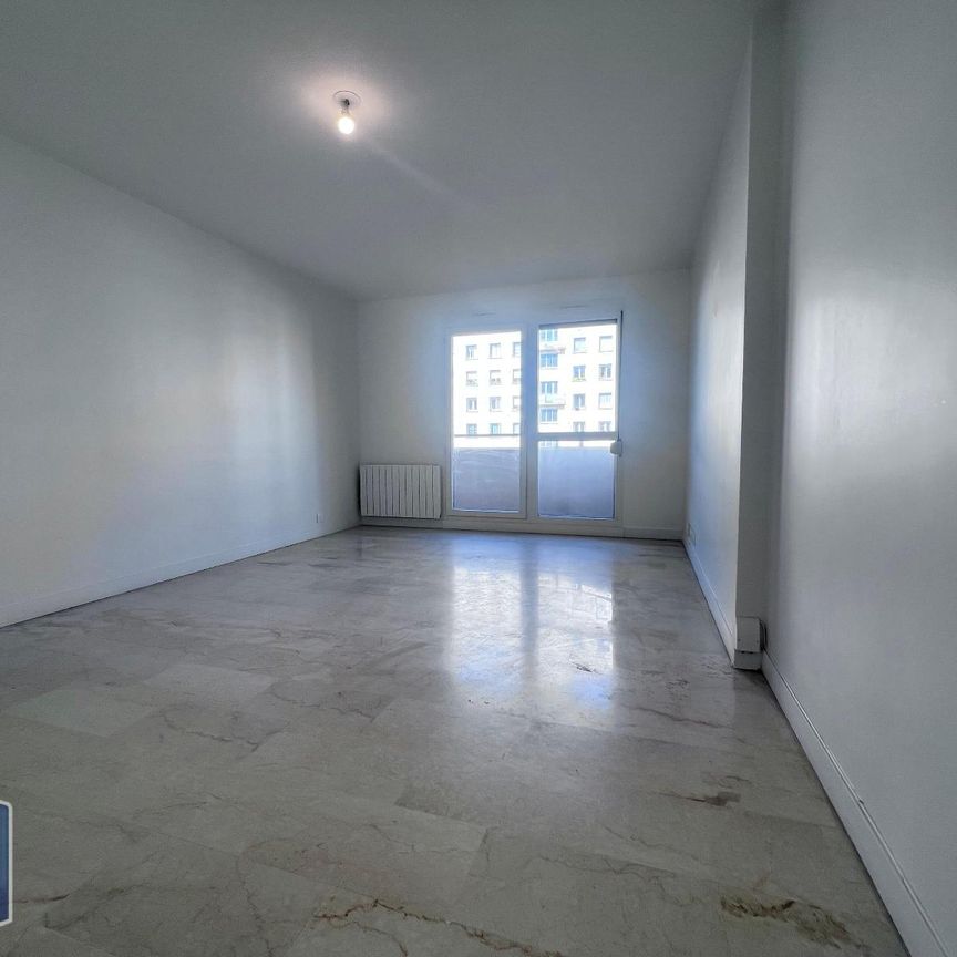 Location Appartement 3 pièces 67m² VILLEURBANNE 69100 - Photo 1