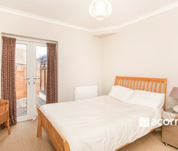 End Of Terrace House to rent - Cornflower Terrace, London, SE22 - Photo 2