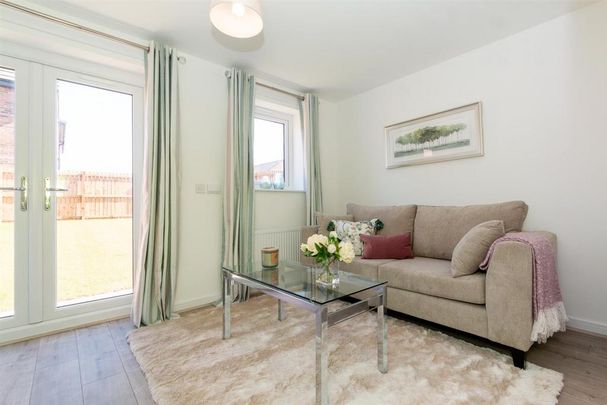 2 bedroom terraced house to rent - Photo 1