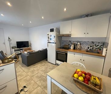 Location Appartement 2 pièces 31m² - Photo 3