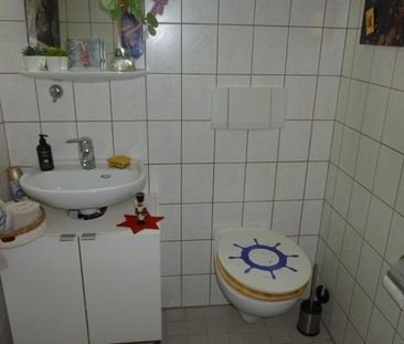 **IHR NEUES ZUHAUSE MIT GROSSEM SÜD-BALKON! Attraktive 3-Zi.-Wohnun... - Photo 2