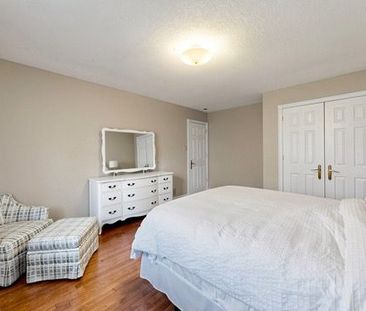 For Lease - 9 Gilbert Drive Unit# Main, Aurora, Ontario - Photo 6