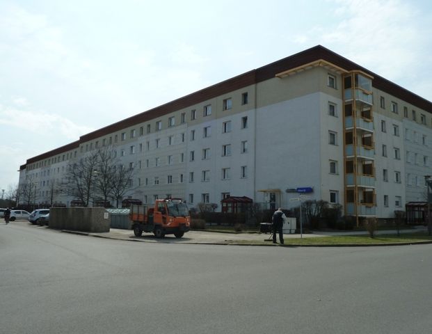 2 Raum-Wohnung mit Balkon und Aufzug - Foto 1