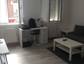 Location Appartement 1 pièces 13 m2 à Saint-Quentin - Photo 2