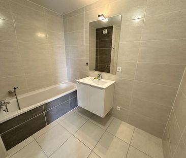Location Appartement 4 pièces 83m² SOUFFELWEYERSHEIM 67460 - Photo 6