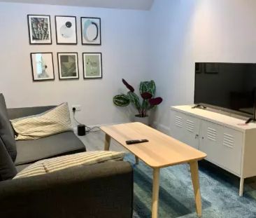 2 bedroom terraced house to rent - Photo 4