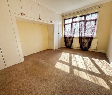 Kingshill Avenue, Northolt, UB5 - Photo 6