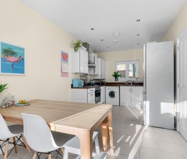 3 bedroom detached house to rent - Photo 6