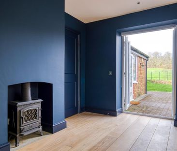 2 bedroom semi-detached house to rent - Photo 1