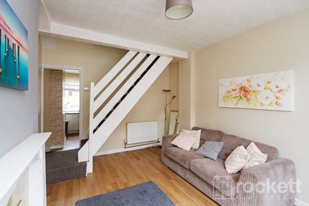 2 bed Terraced House to rent in Wileman Street, Fenton, ST4 - Photo 4