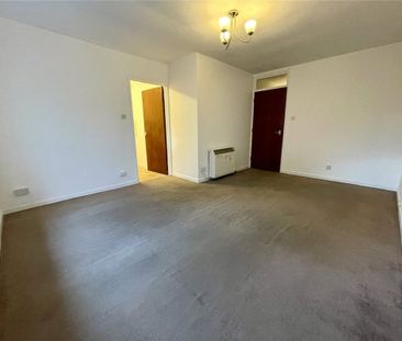 Bourne Close, Bournemouth, Dorset, BH2 - Photo 2