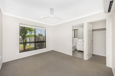 Charming 3-Bedroom Rental in Kelso - Photo 4