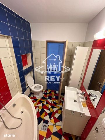 Inchiriez apartament 4 camere in Cartier Strand - Sibiu - Photo 4