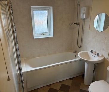 1 Harrys Way, Wisbech - Photo 2