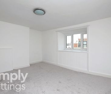 3 Bed property for rent - Photo 4