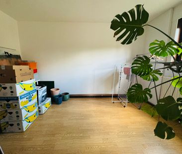 Gerenoveerde woning met 2 slpks en tuin in Herk-de-Stad - Photo 6