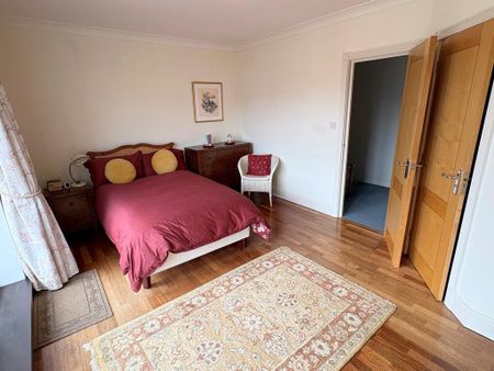 4 bedroom townhouse to rent - Photo 5