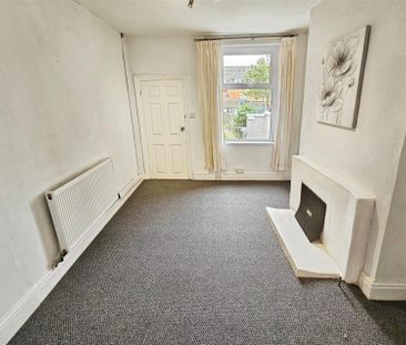 2 Bedroom House to Rent in Fuller Street, Kettering, NN16 - Photo 3