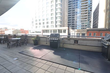 242 Rideau Street - 2102 Ottawa ON K1N 0B7 - Photo 2