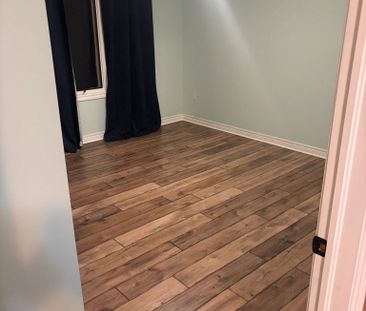 For Lease - 1200 Hamilton Road Unit# B, London East, Ontario - Photo 3