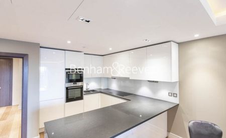 2 Bedroom flat to rent in Parrs Way, Hammersmith, W6 - Photo 3